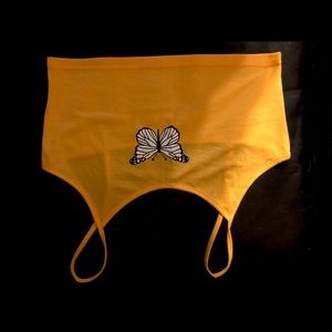 SHEIN Butterfly Graphic Yellow Orange Crop Top